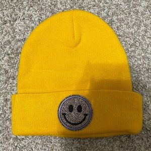 HatsbyMadi Yellow Smiley Face Beanie